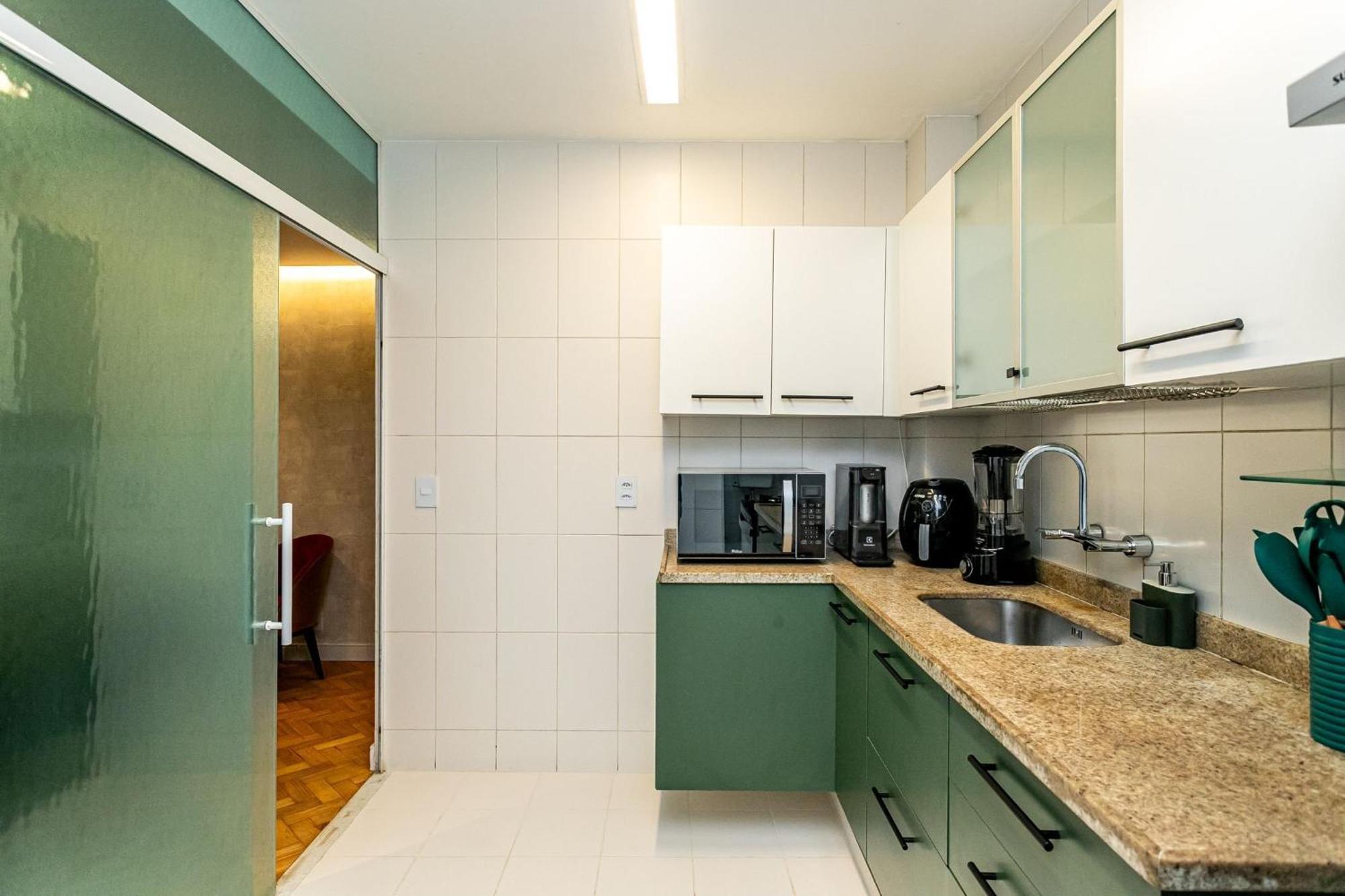Recem Decorado 2qts A 150m Da | Gc 50/101 Rio de Janeiro