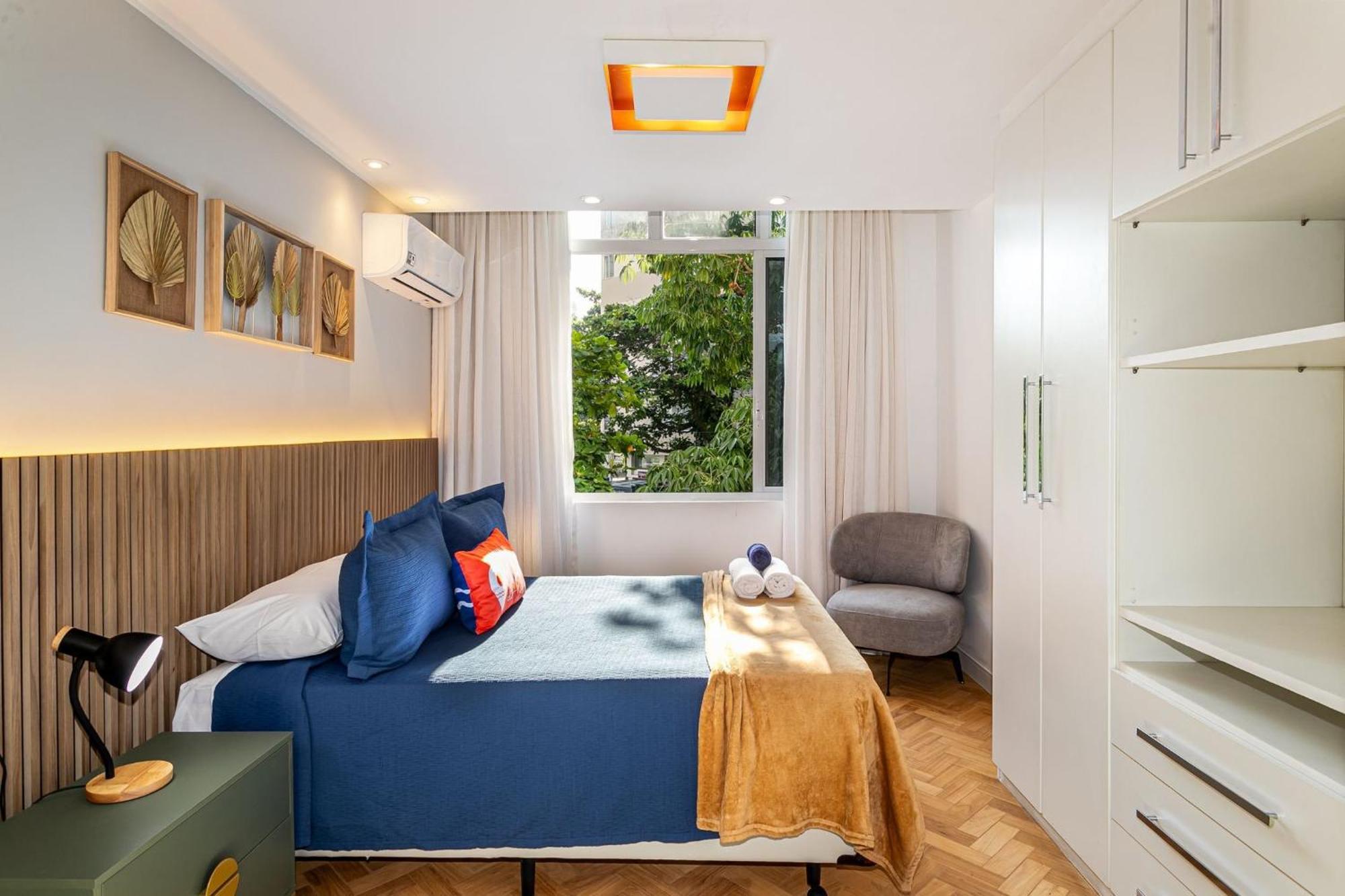 Apartamento Recem Decorado 2qts A 150m Da | Gc 50/101