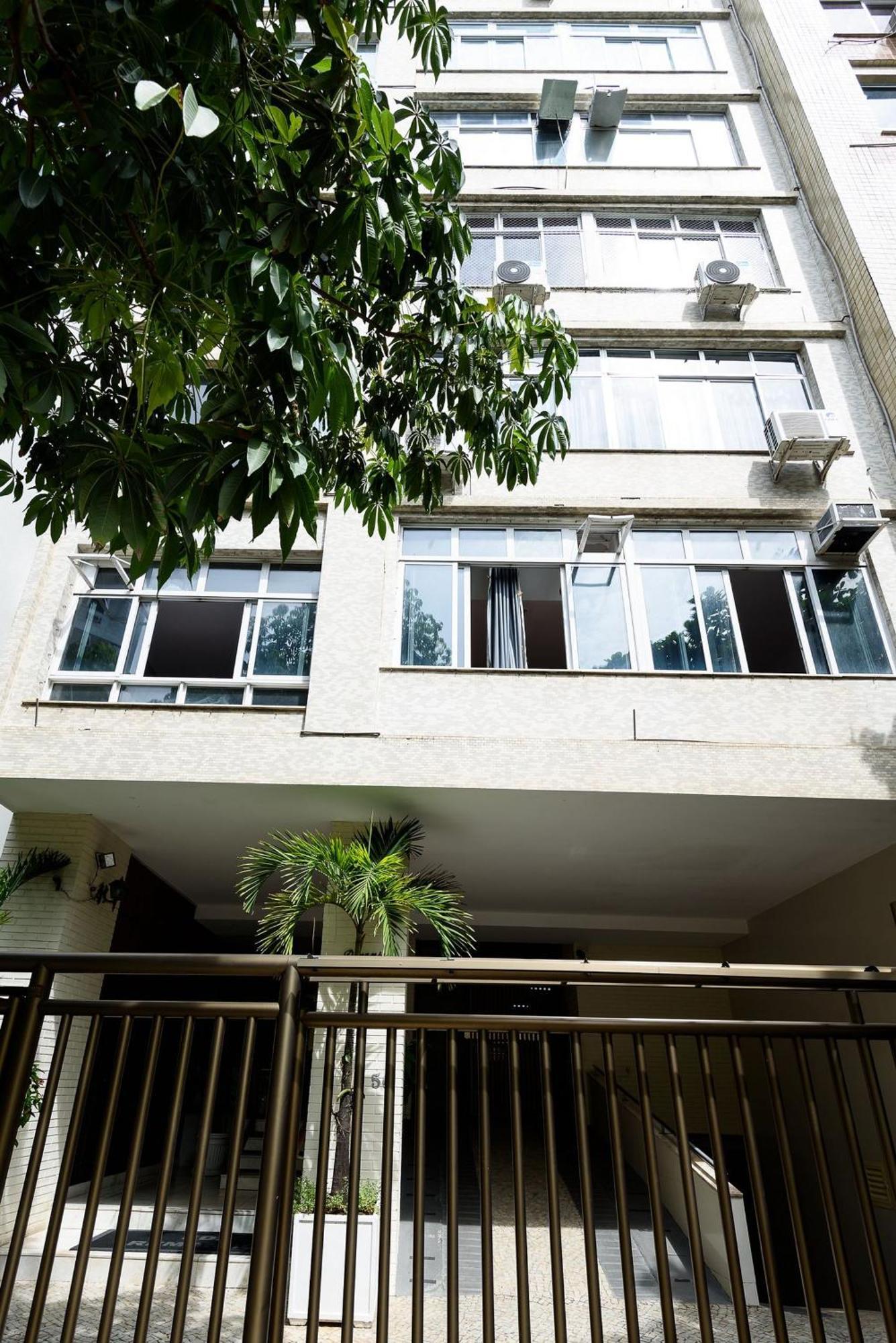 Recem Decorado 2qts A 150m Da | Gc 50/101 * Rio de Janeiro