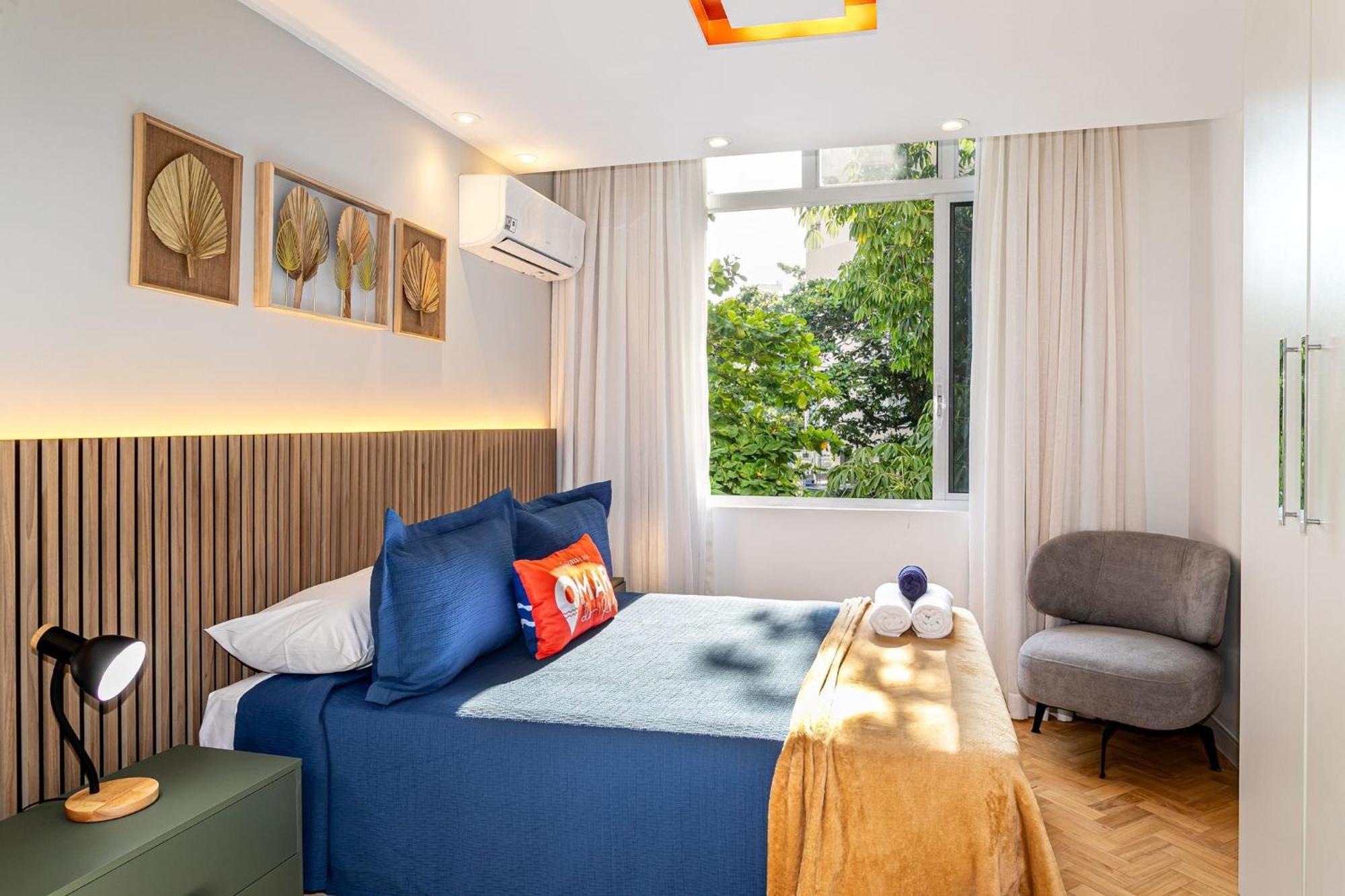 Apartamento Recem Decorado 2qts A 150m Da | Gc 50/101 Rio de Janeiro